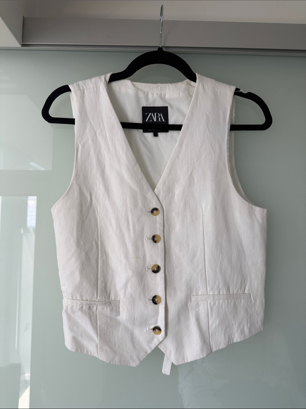 ZARA white vest - size small
